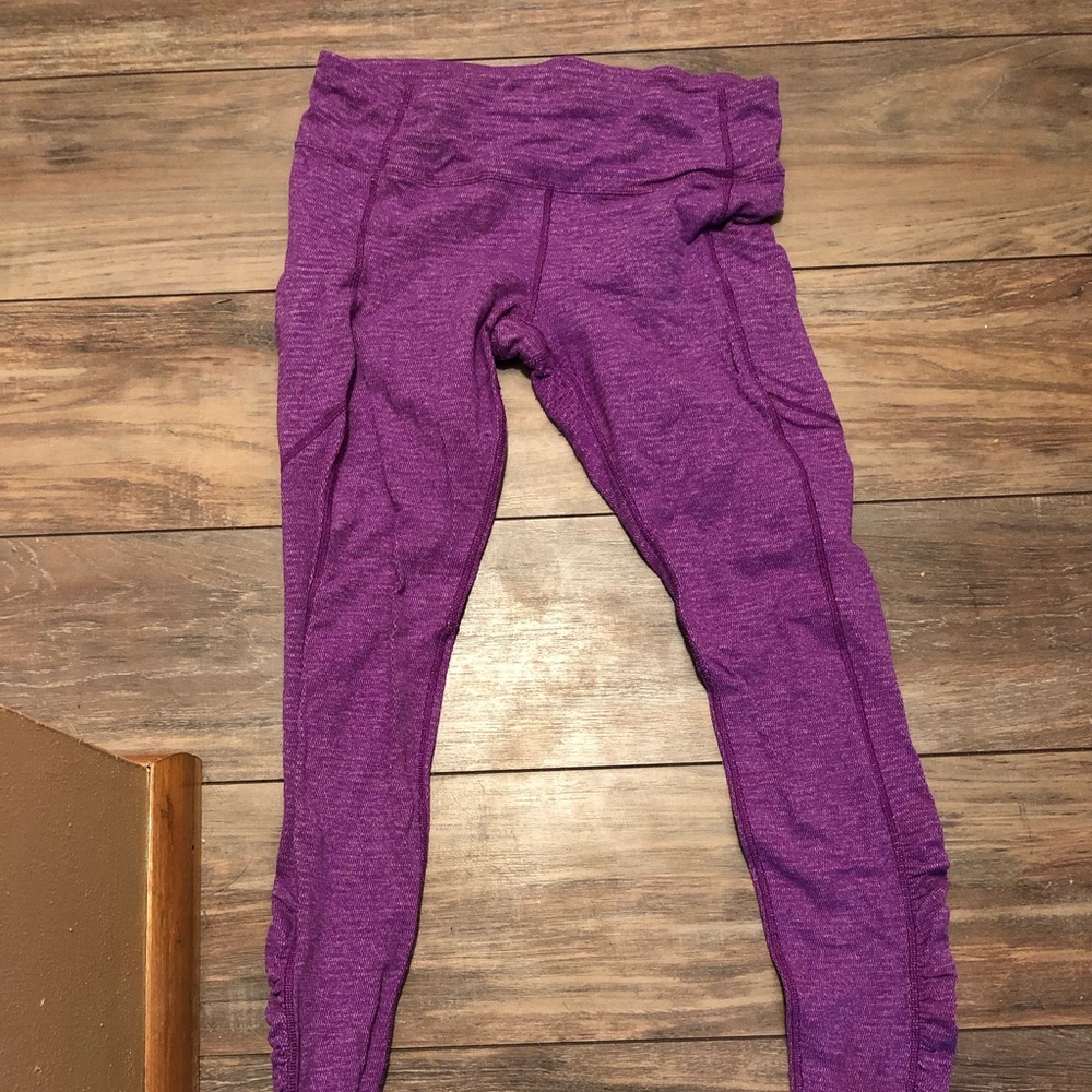 Lululemon yoga pants